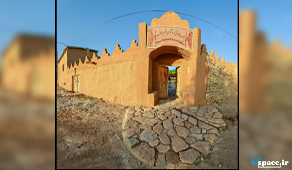 اقامتگاه بوم گردی قصر یعقوب - روستای قصر یعقوب شهر خرم بید استان فارس-نمای زیبای اقامتگاه
